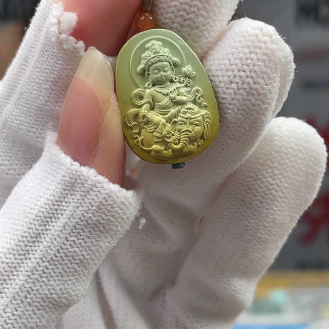 绿松石未镶嵌挂件