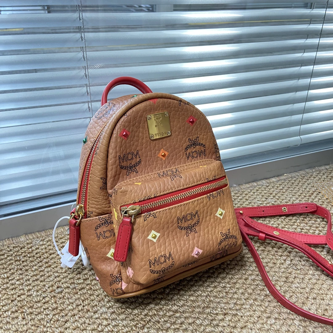 95新 MCM XM/ 干邑色拼红皮超mini双肩红黄绿铆钉包 /SD12618566