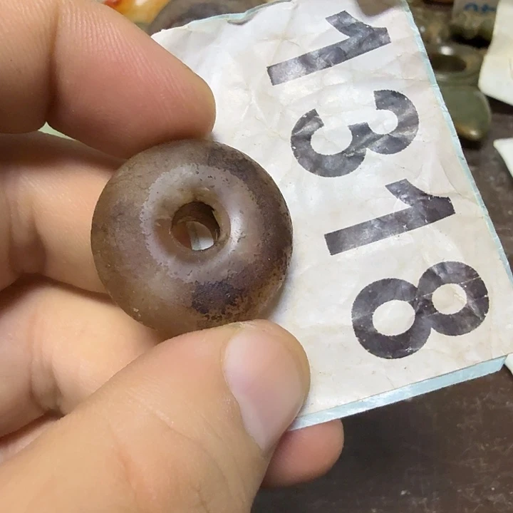 未镶嵌颈饰玛瑙/玉髓