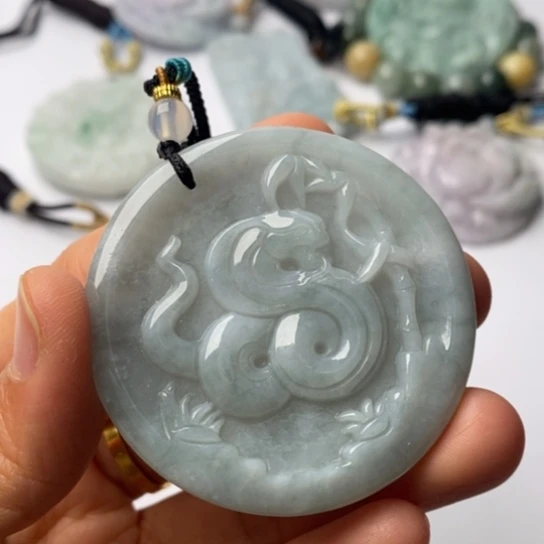 翡翠未镶嵌挂件翡翠