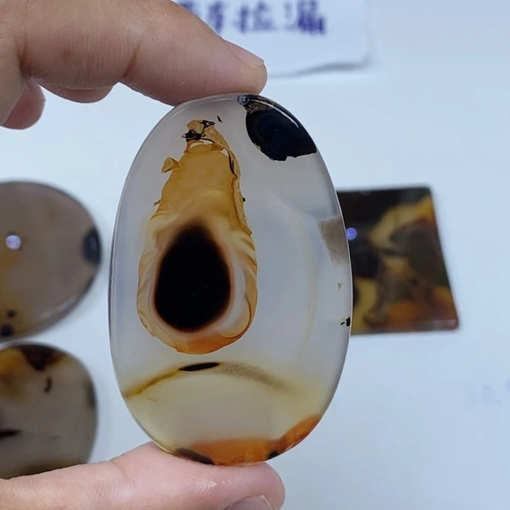 玛瑙/玉髓未镶嵌珠宝半成品