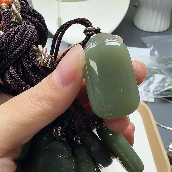 颈饰未镶嵌和田玉21