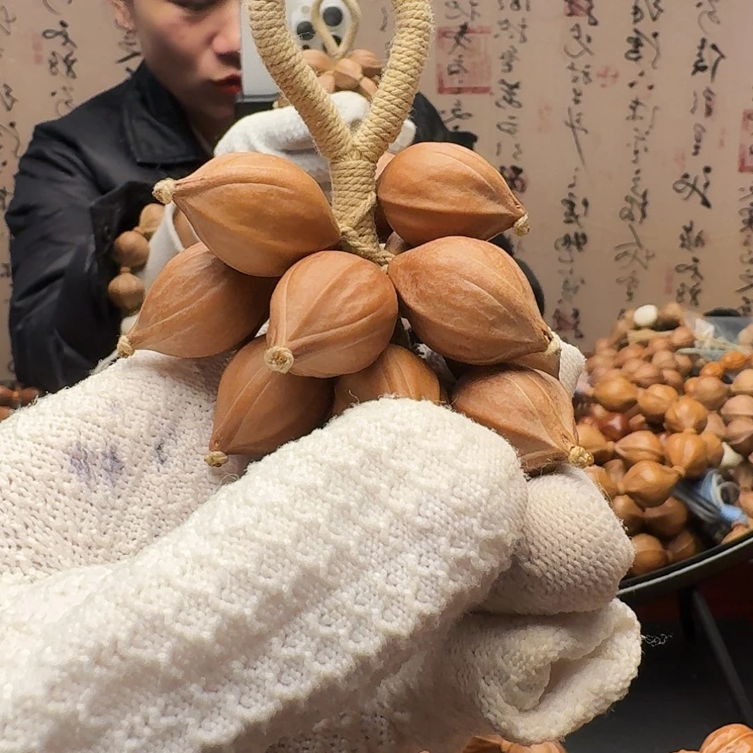 手串橄榄核葡萄串