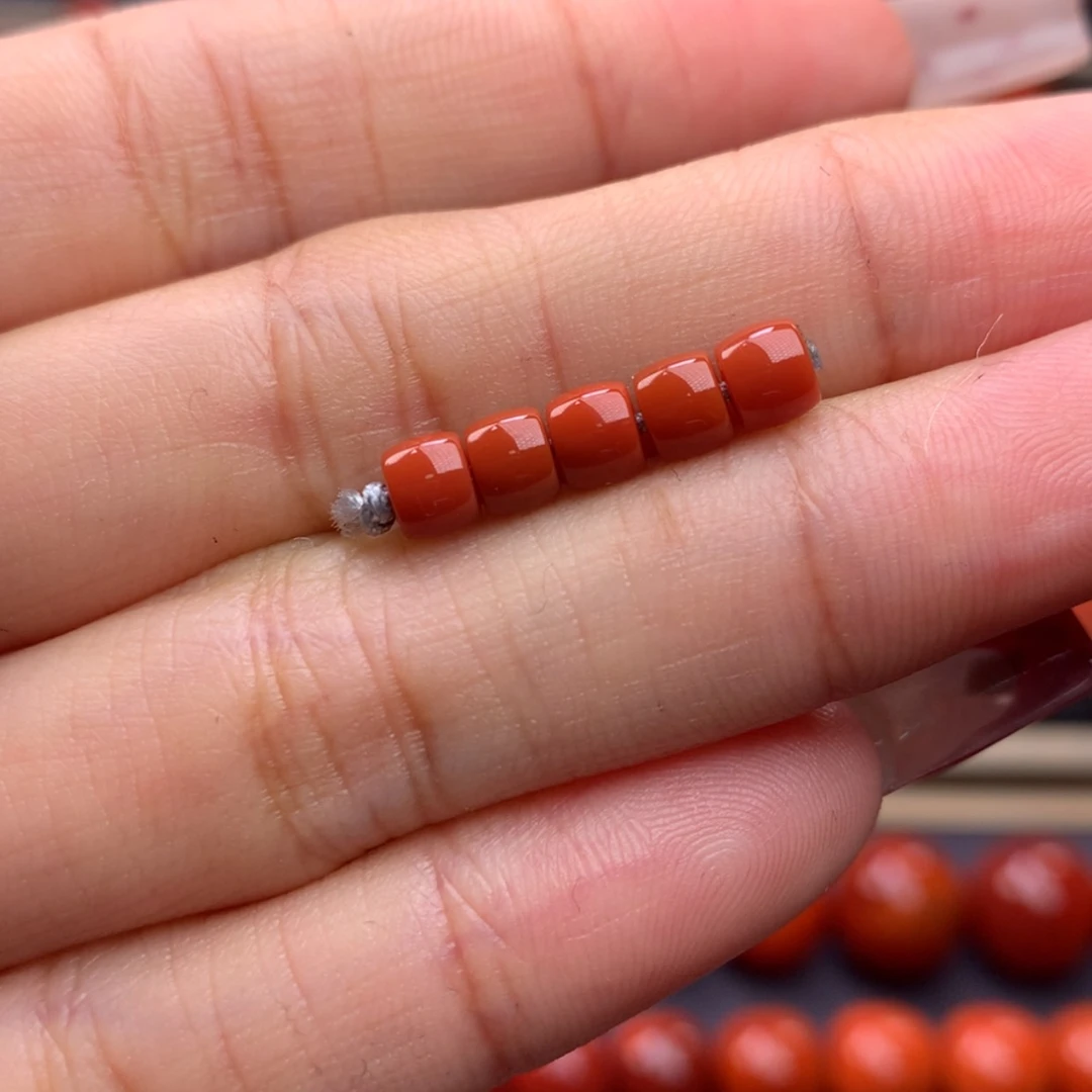 【闪购商品】南红玛瑙直切珠4.5mm未镶嵌