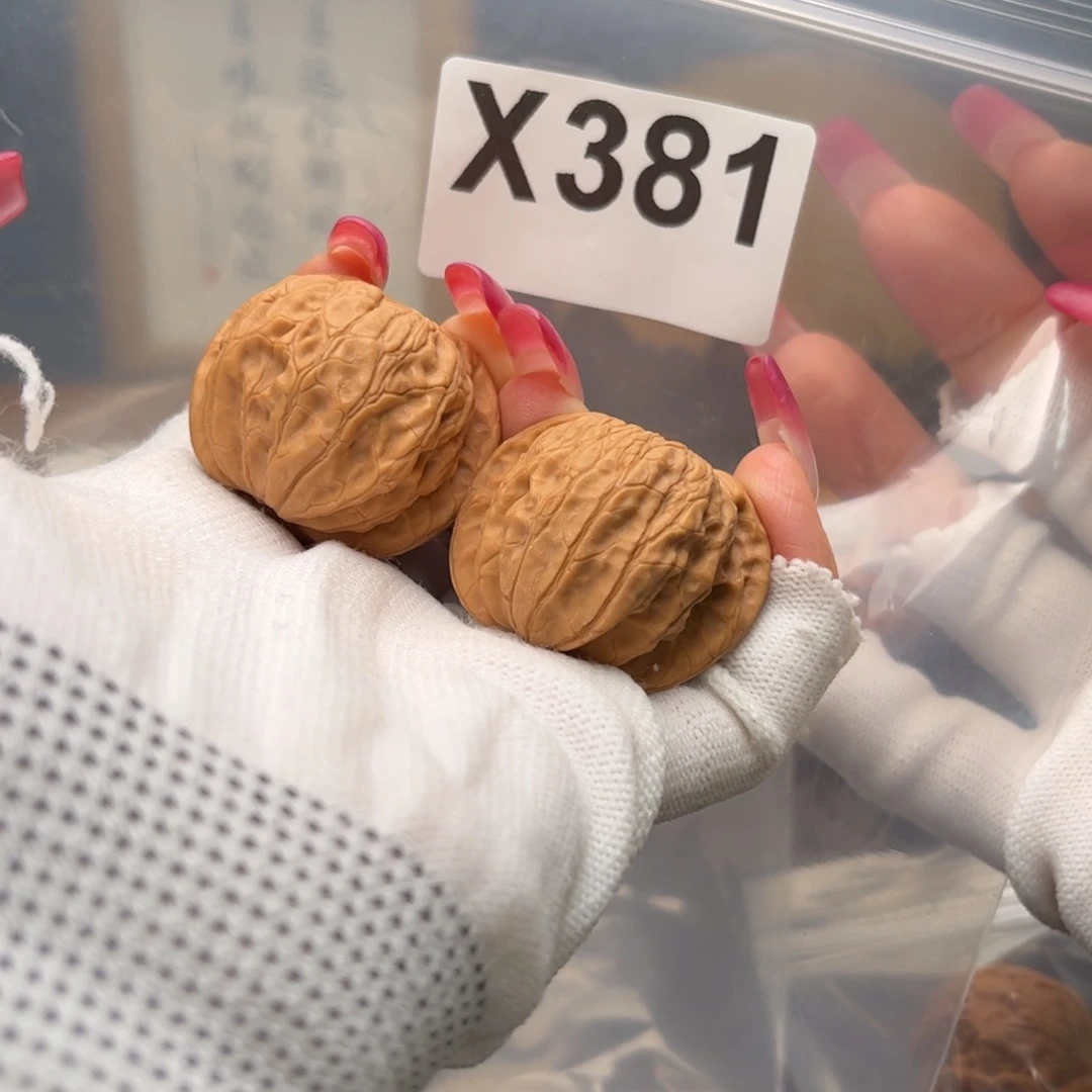文玩核桃把件38左右平闷x 381