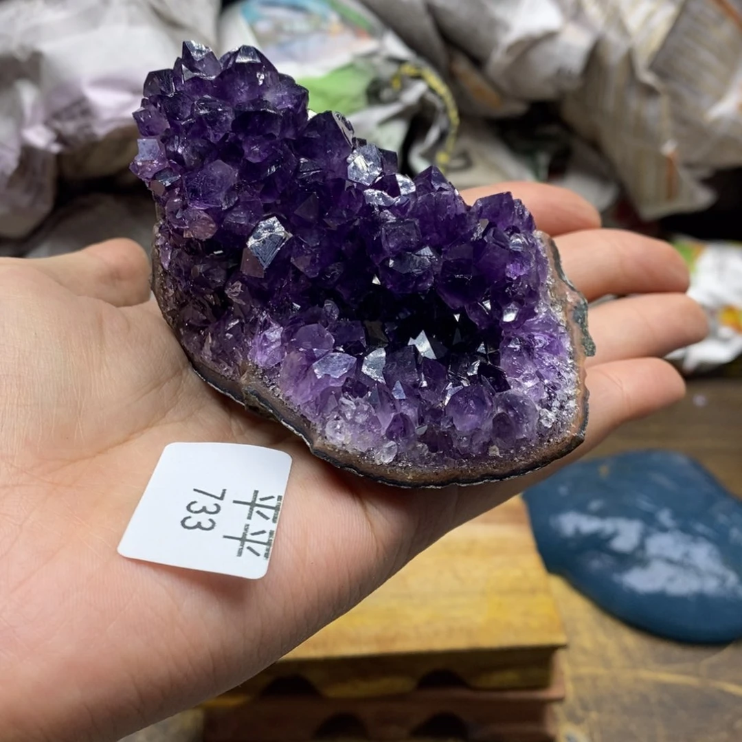 紫晶乌拉圭未镶嵌