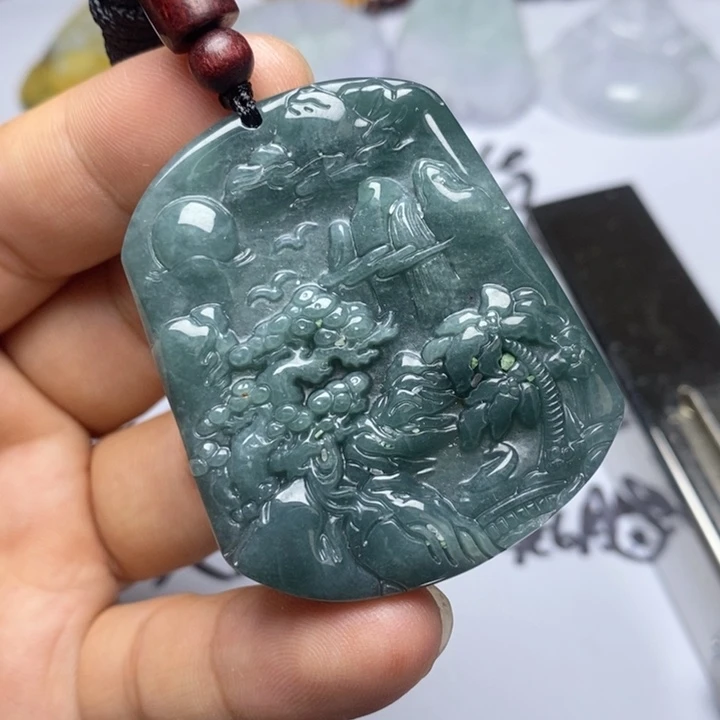 颈饰未镶嵌翡翠翡翠