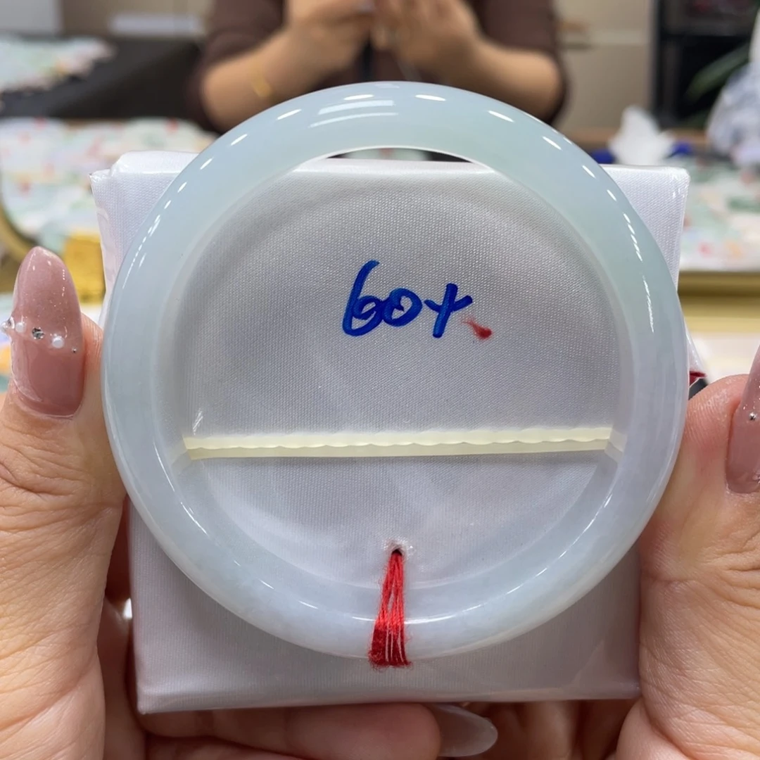 未镶嵌手镯翡翠翡翠