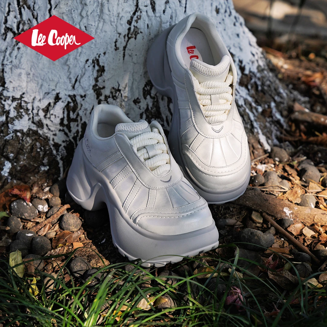 【摩登主义】2025年新款厚底增高加绒时装靴休闲方便百搭时尚鞋女靴