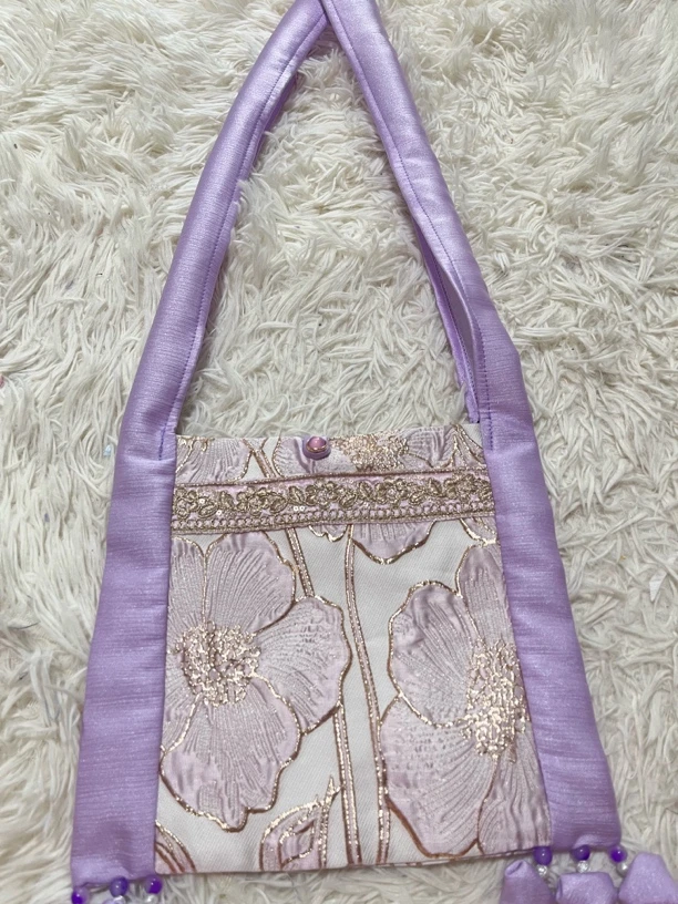 西双版纳傣族民族小包包