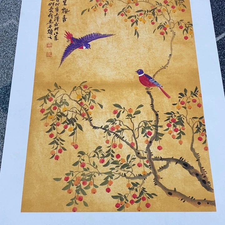 手绘作品等多种形式进行