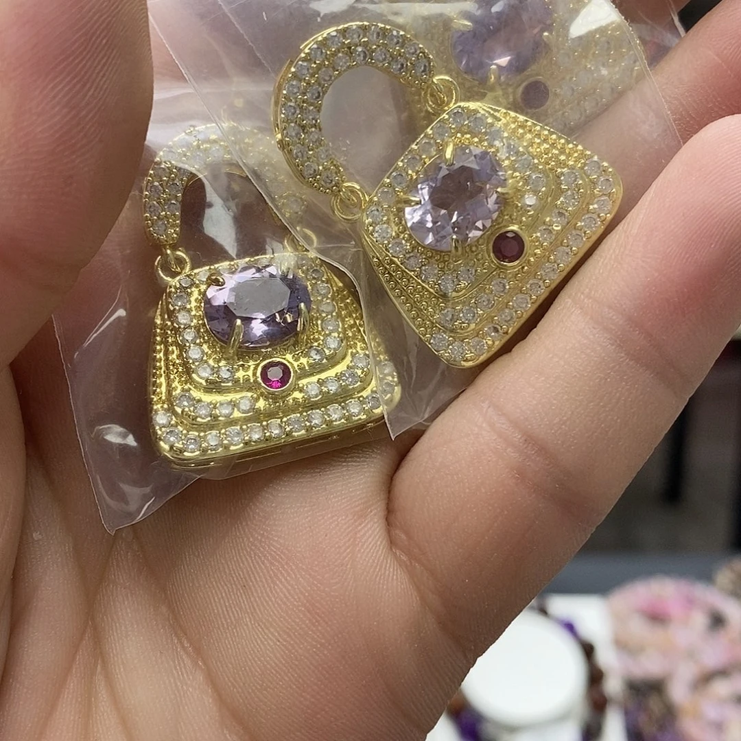 未镶嵌水晶手链手链