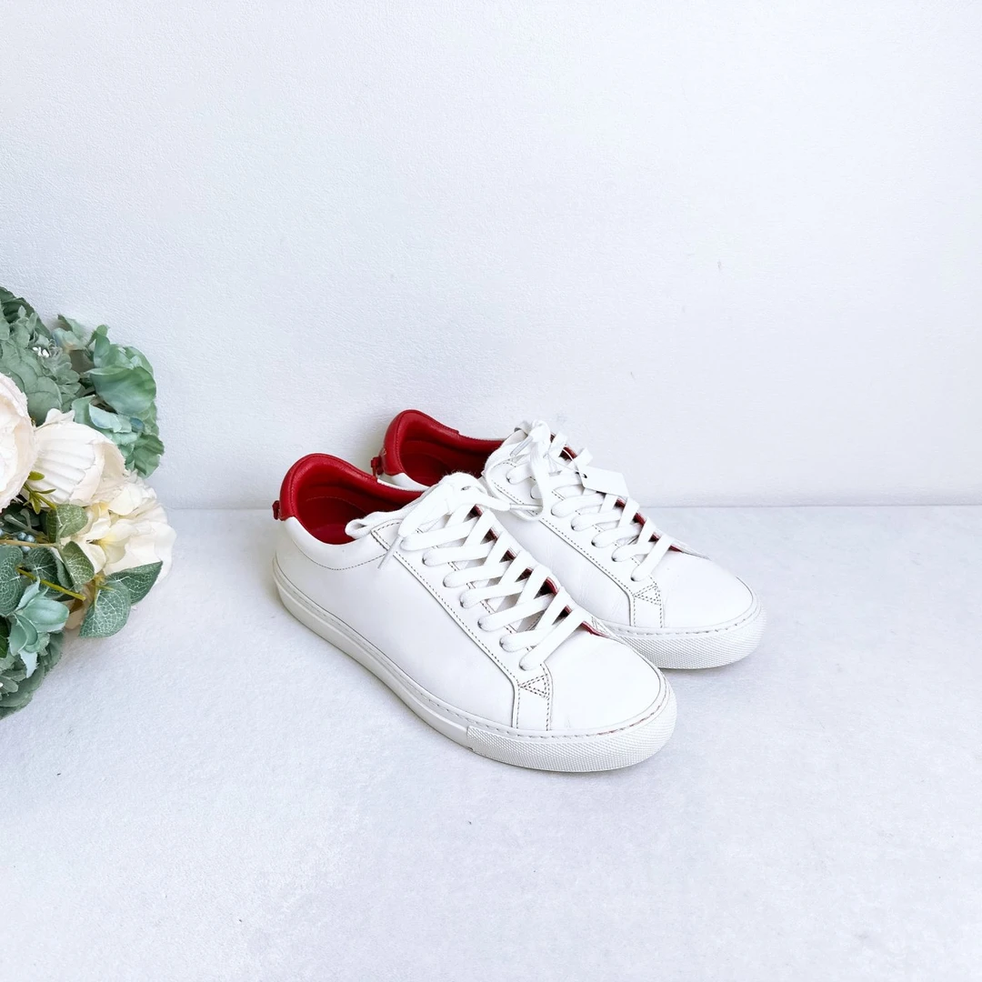 95新 Givenchy/纪梵希 小白鞋/38码/Xspa5973