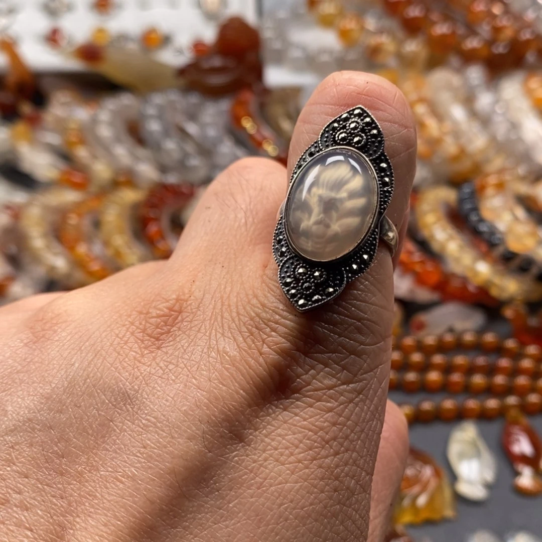 玛瑙/玉髓戒指未镶嵌