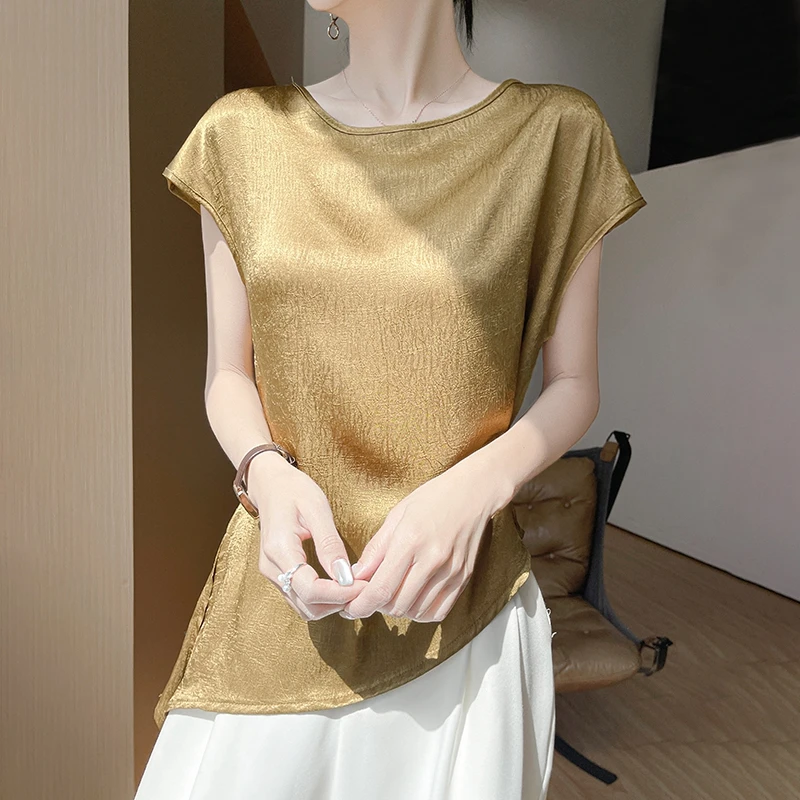 【现货宠粉】新款女短袖休闲风圆领纯色T恤设计感打底宽松缎面上衣