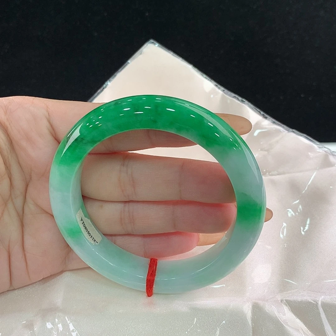 【闪购商品】未镶嵌手镯翡翠一**贝58.9，58/59