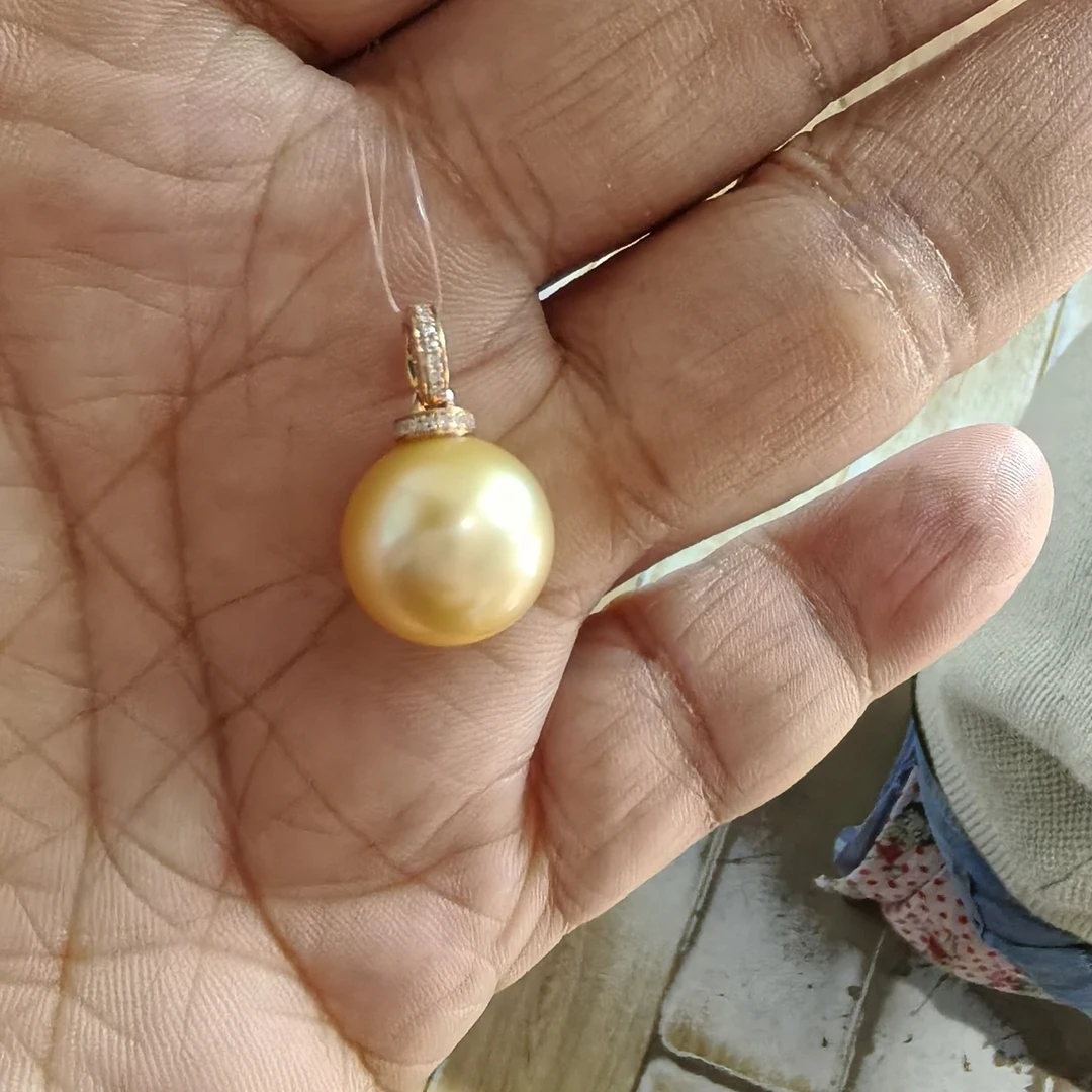 18k金珍珠吊坠时尚大气3600