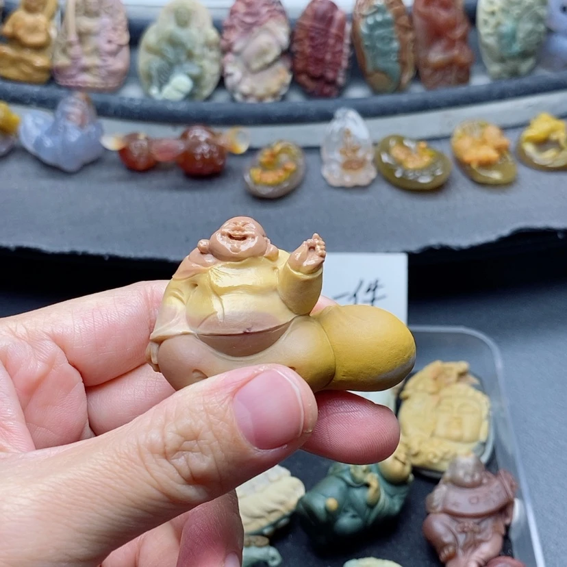 【闪购商品】定制石英质玉吊坠未镶嵌