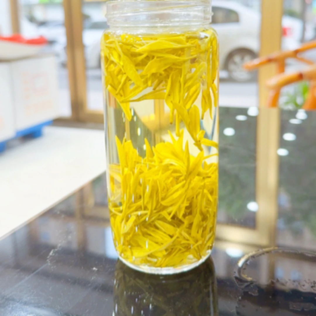 【黄金芽】2025年新茶，条形紧锁，芽芯肥