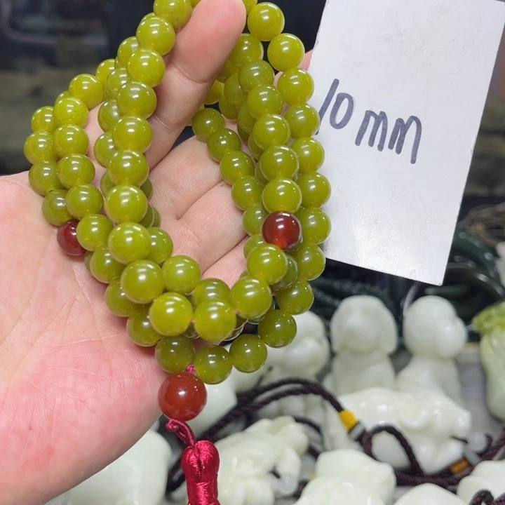 蛇纹石玉颈饰多样性发货未镶嵌