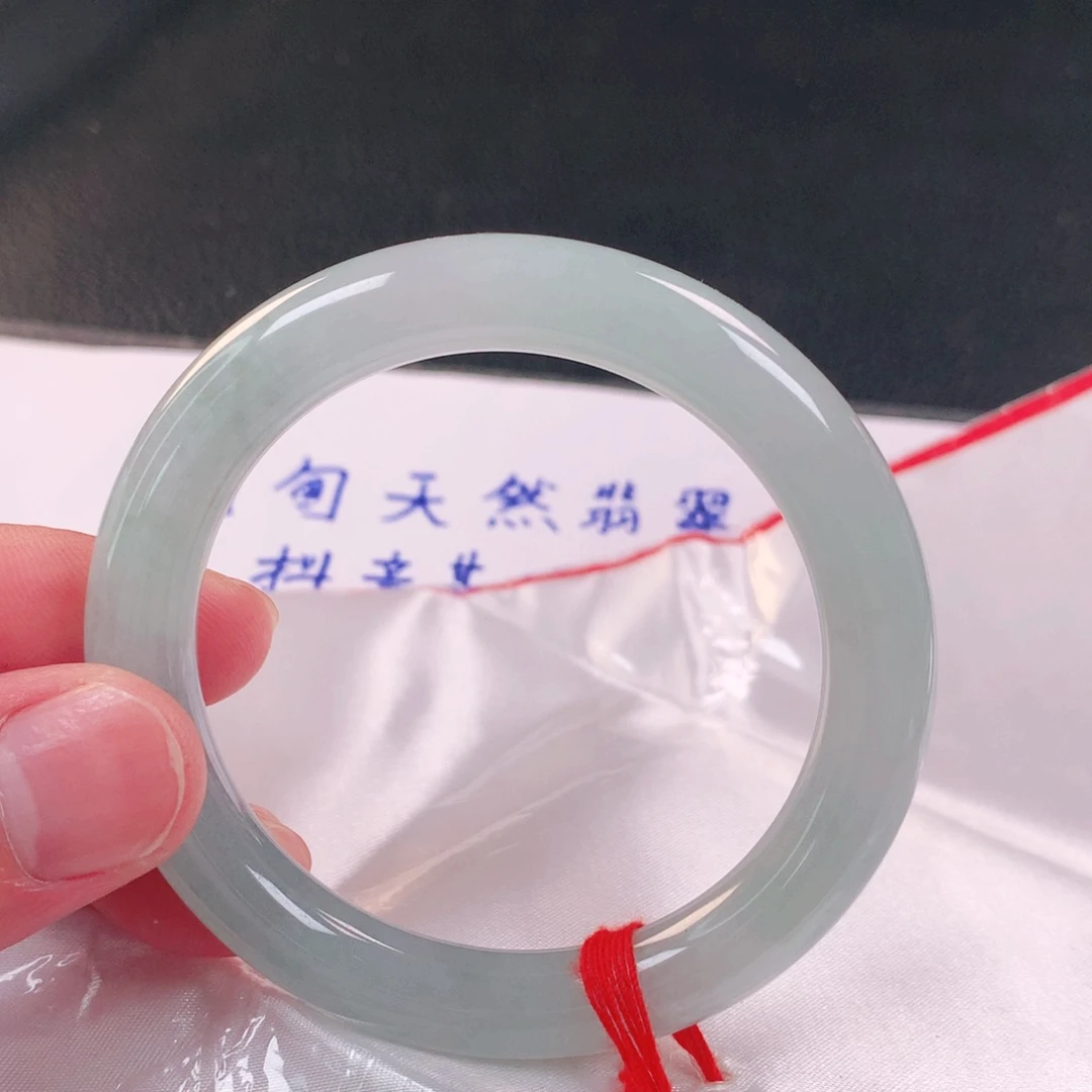 翡翠未镶嵌手镯602