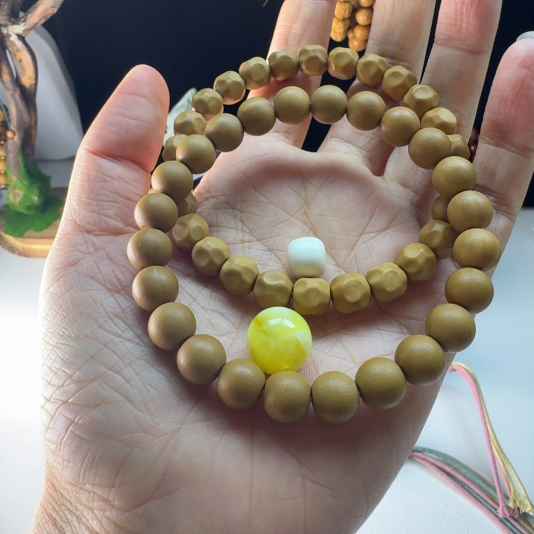 1***、吊坠猴头核桃奶酪和圆满