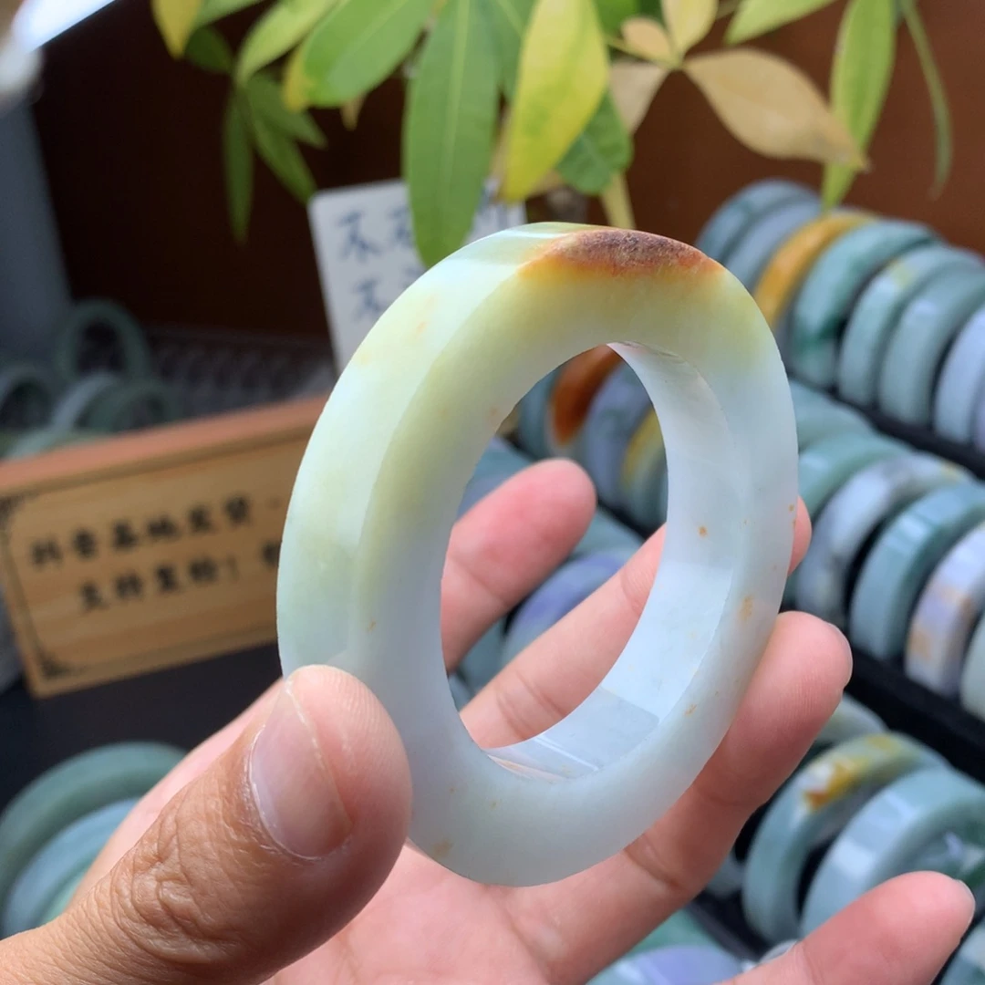 未镶嵌手镯定制翡翠定制手镯