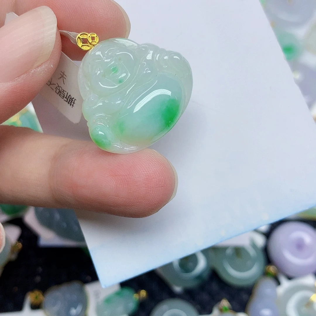 翡翠18K金镶嵌颈饰3566886