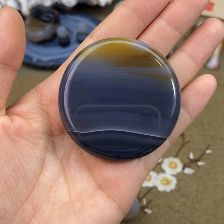 【闪购商品】未镶嵌玛瑙/玉髓珠宝奇石w****w