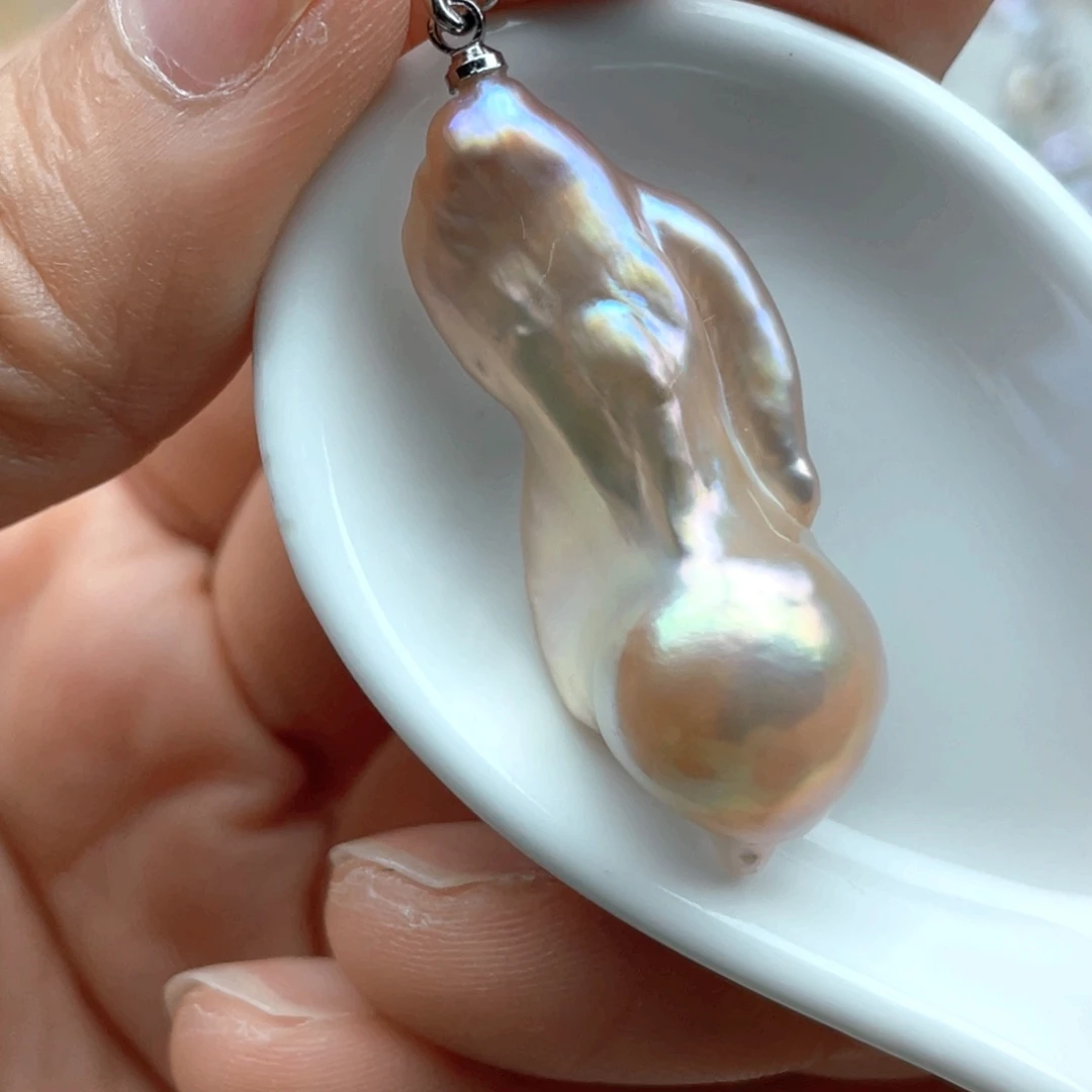 颈饰淡水珍珠未镶嵌