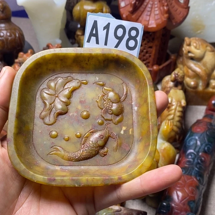 玛瑙/玉髓未镶嵌挂件