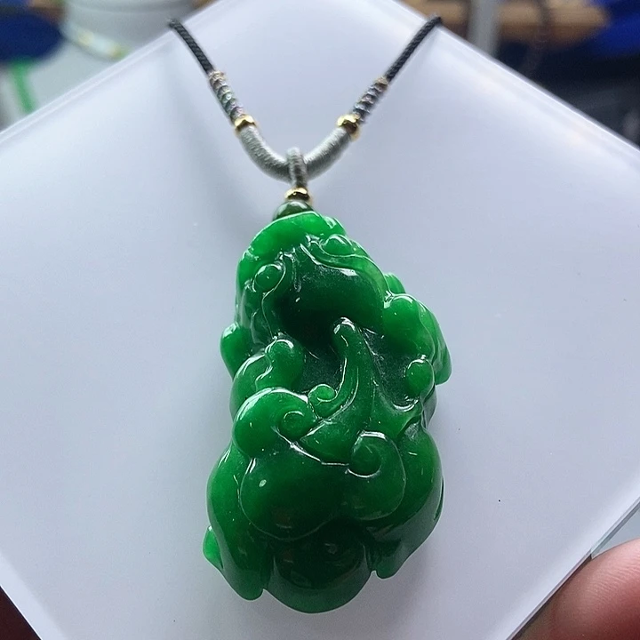 吊坠(赠链)未镶嵌翡翠