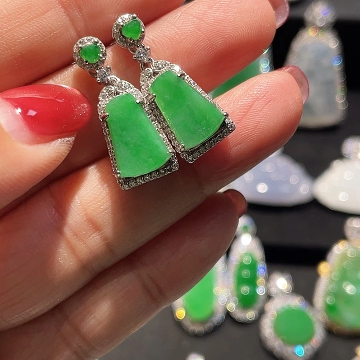 翡翠银S925镶嵌颈饰