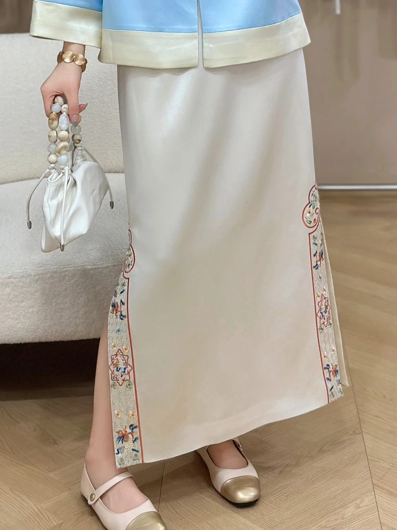 容容【气质百搭裙】新中式高定刺绣2025国风醋酸显瘦半身裙夏35020