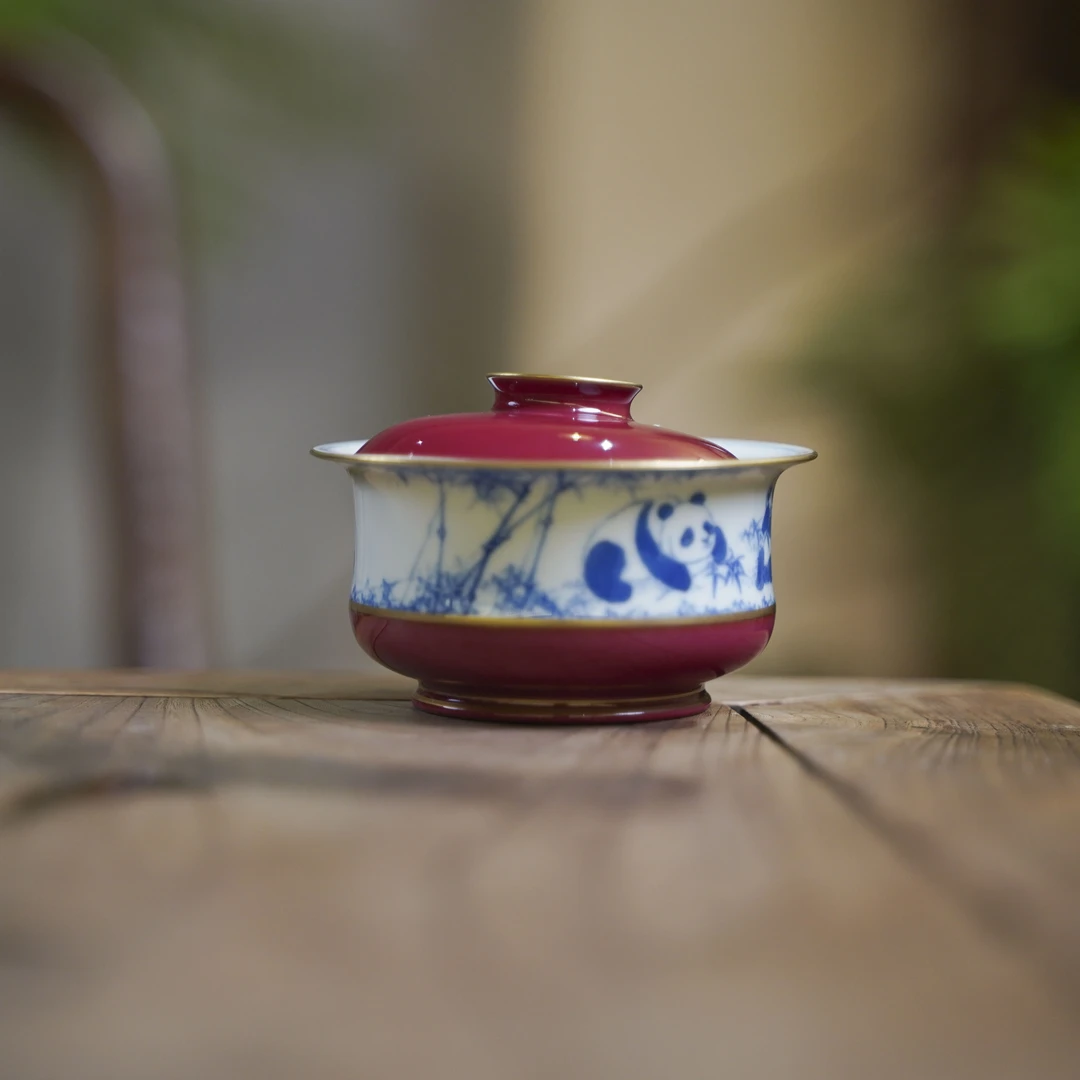 【非遗甄选】玫瑰红-华隐堂-熊猫盖碗-130CC（华隐S0744）