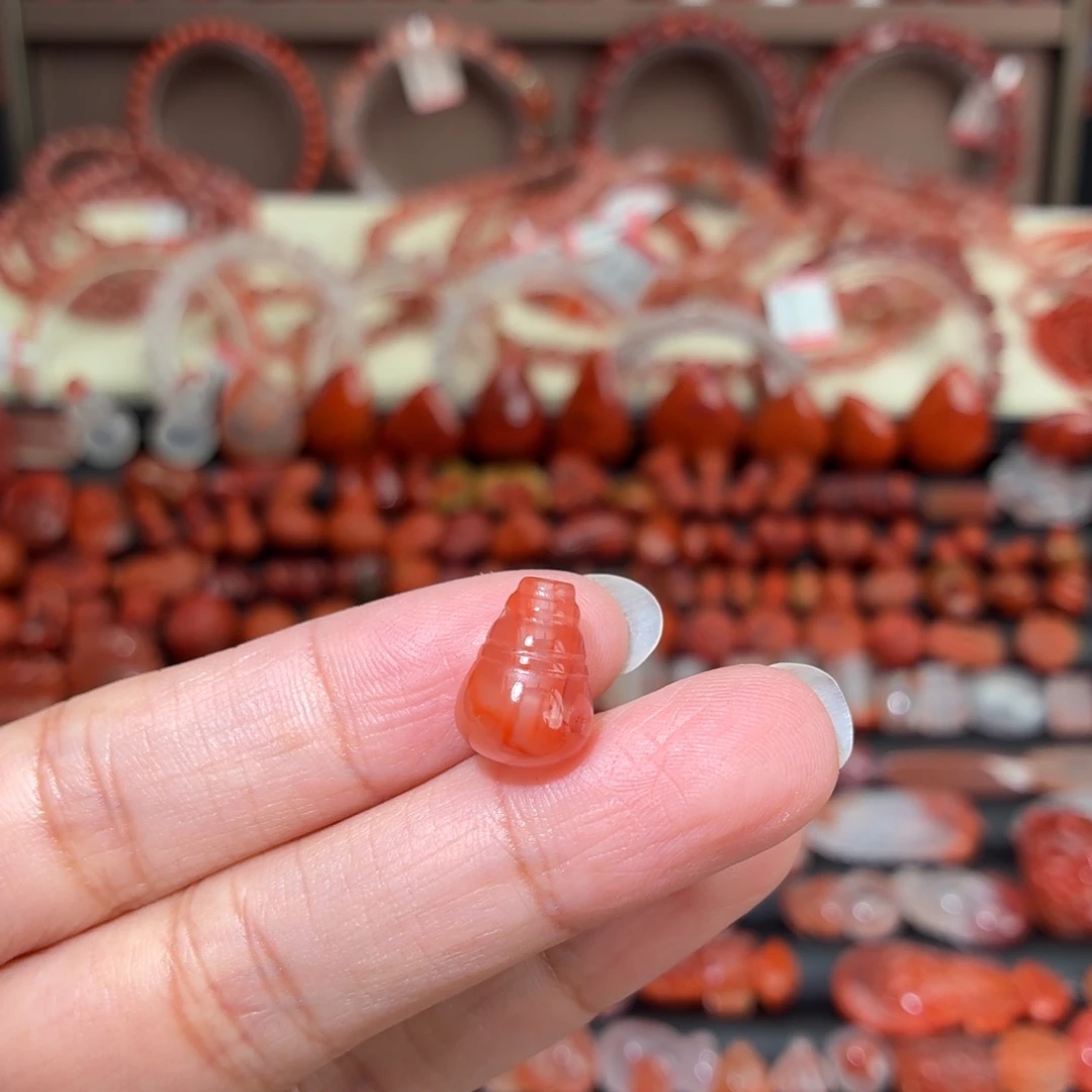 南红玛瑙未镶嵌颈饰三通卡10