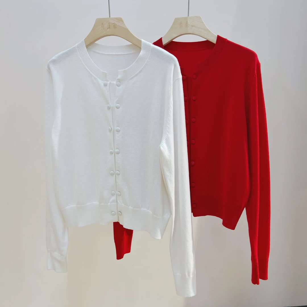 【秀秀新品3】 早春双排扣圆领针织衫开衫时尚