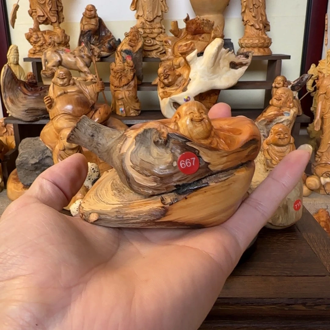 崖柏小木匠艺雕一物一拍