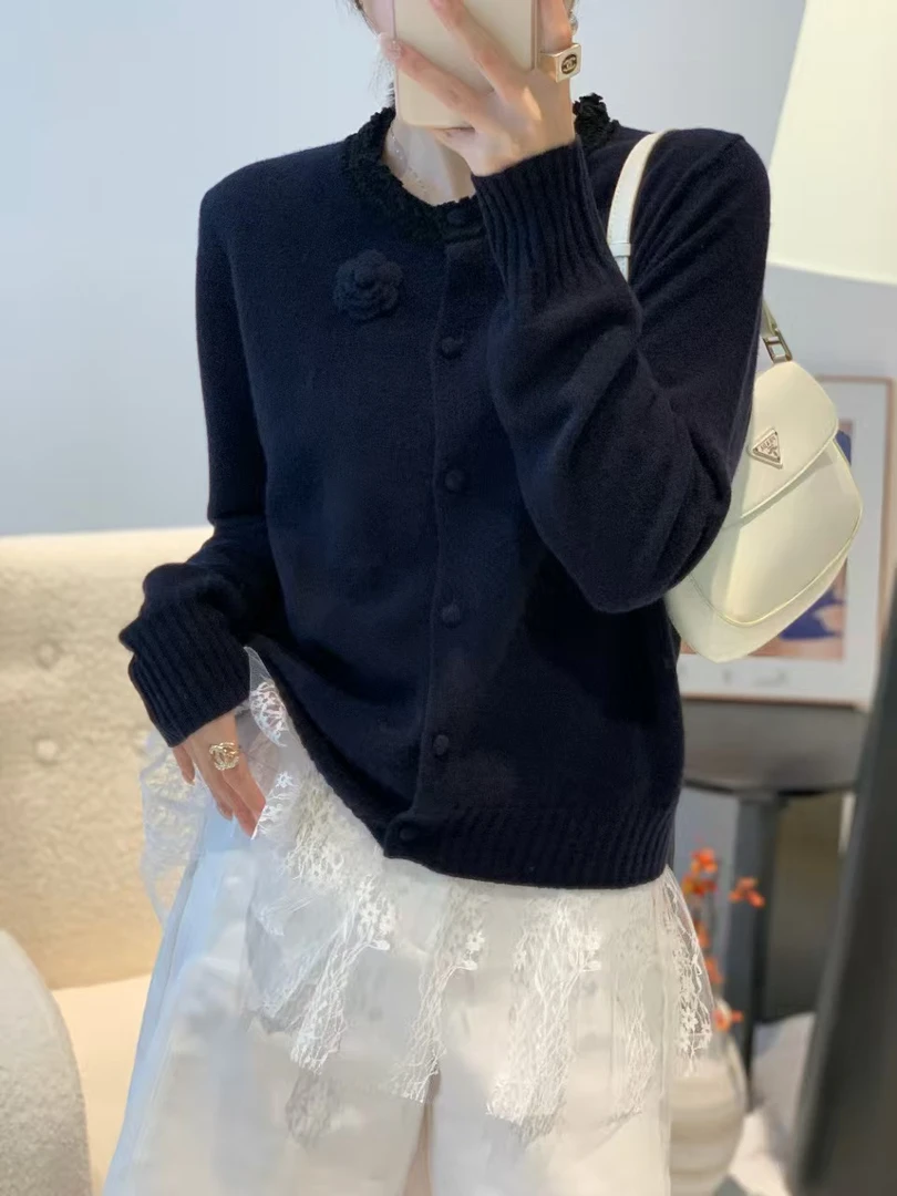 【大鱼海棠】胸前山茶花全羊毛长袖016-523