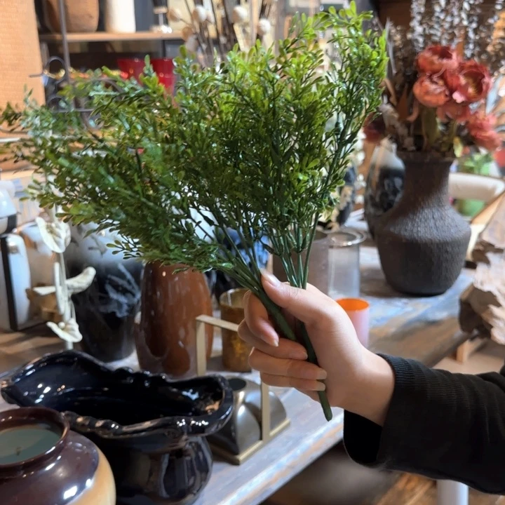 铁木（非红木类）家居用品等