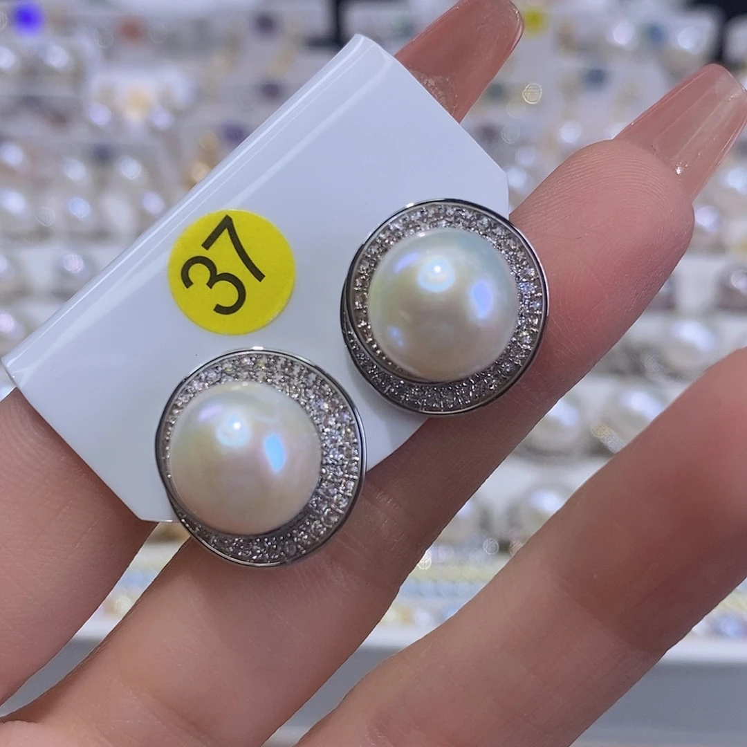 未镶嵌淡水珍珠耳饰