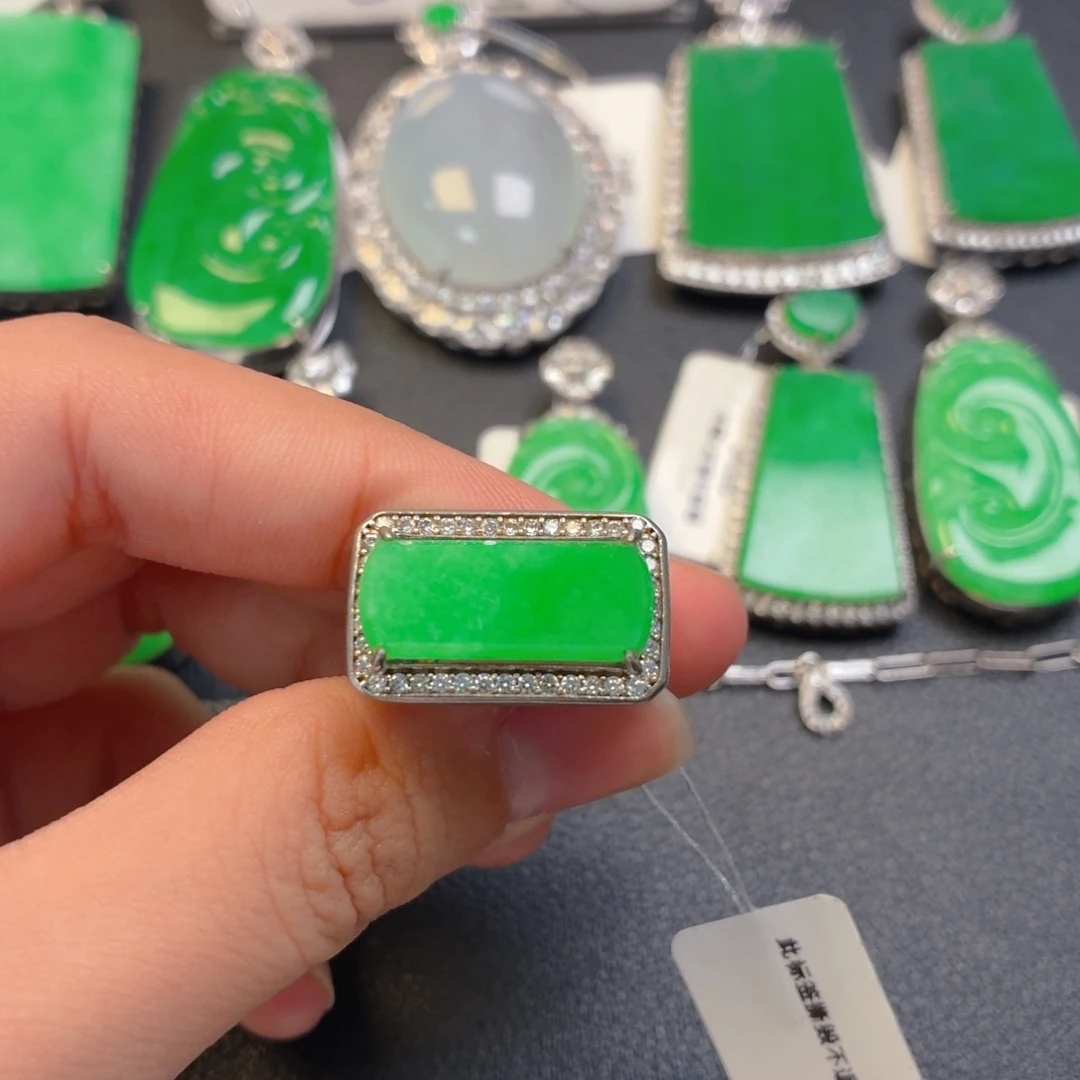 翡翠银S925镶嵌吊坠(不含链)