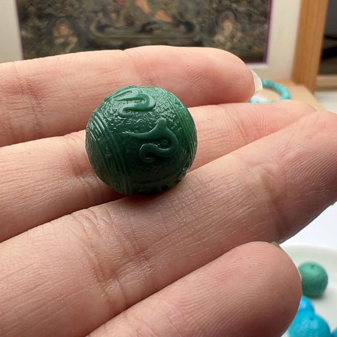 绿松石未镶嵌珠宝奇石卡14.8六字真言