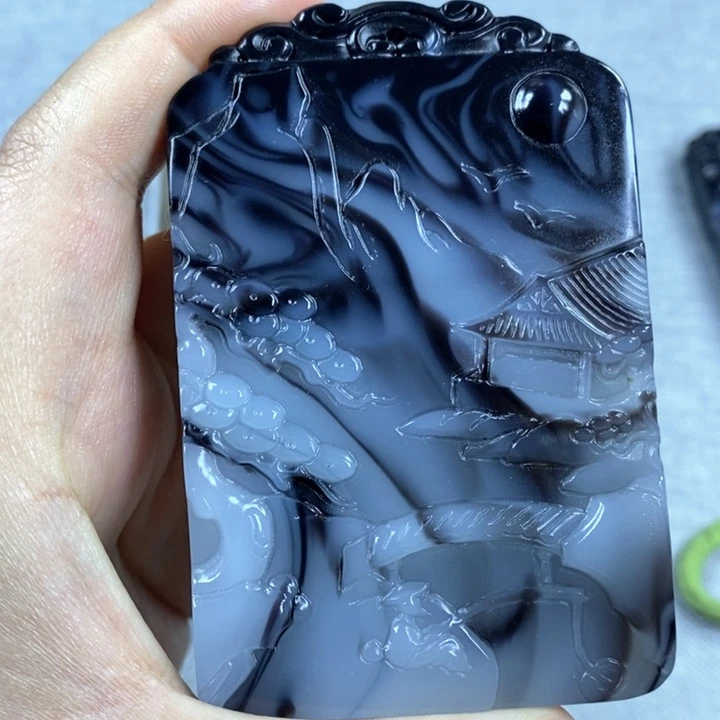 和田玉颈饰未镶嵌