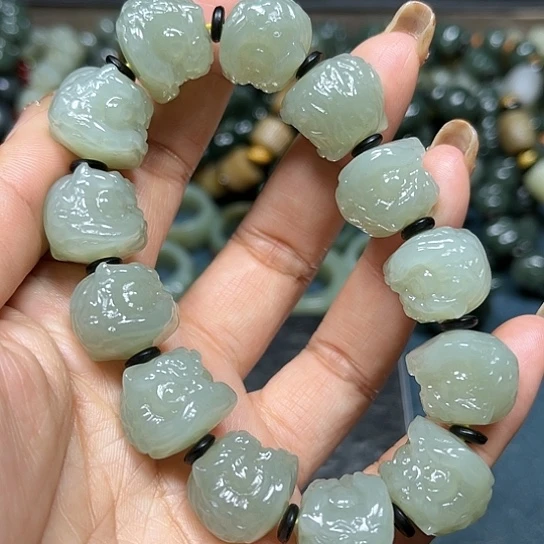 和田玉手串未镶嵌