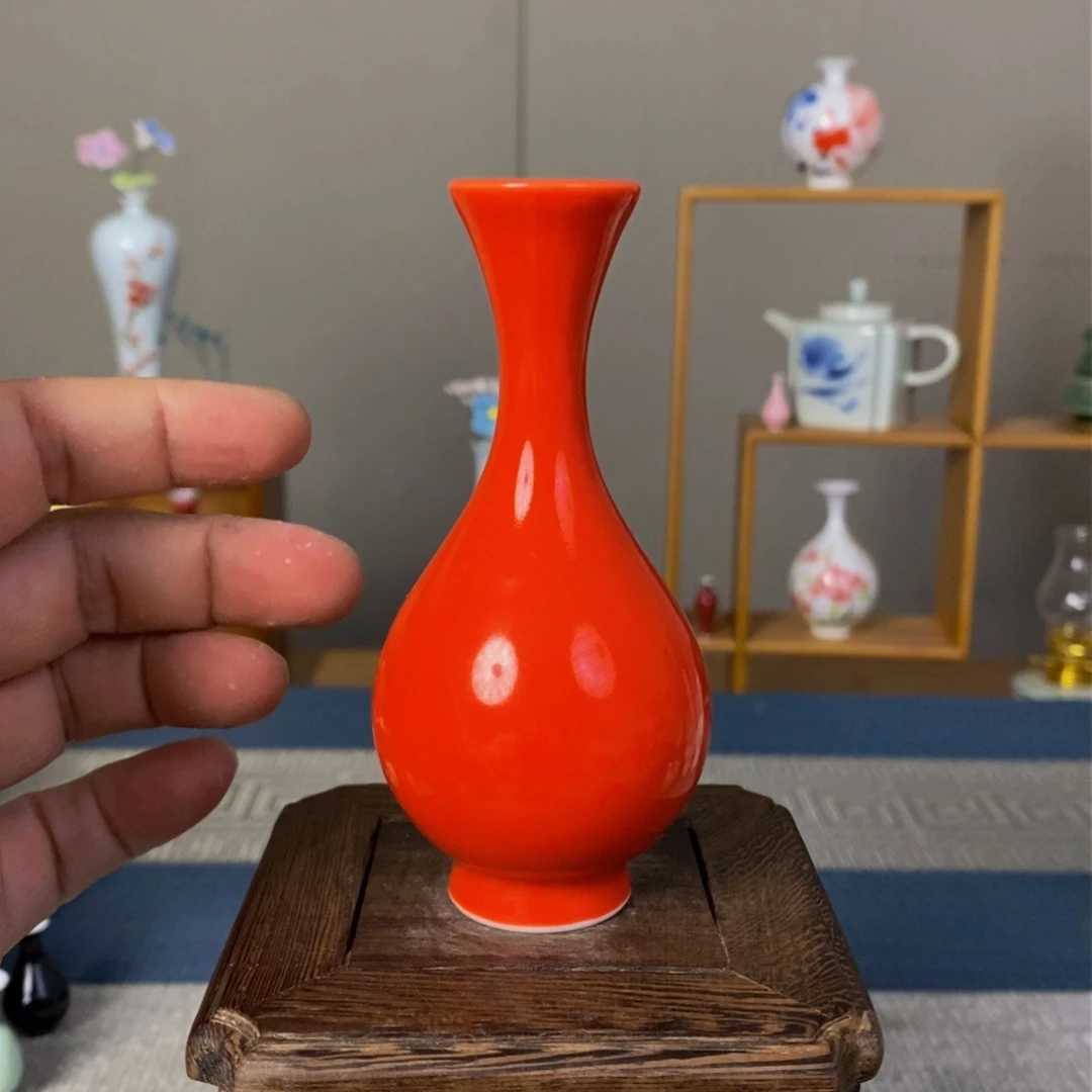 摆件景德镇瓷器精品陈列