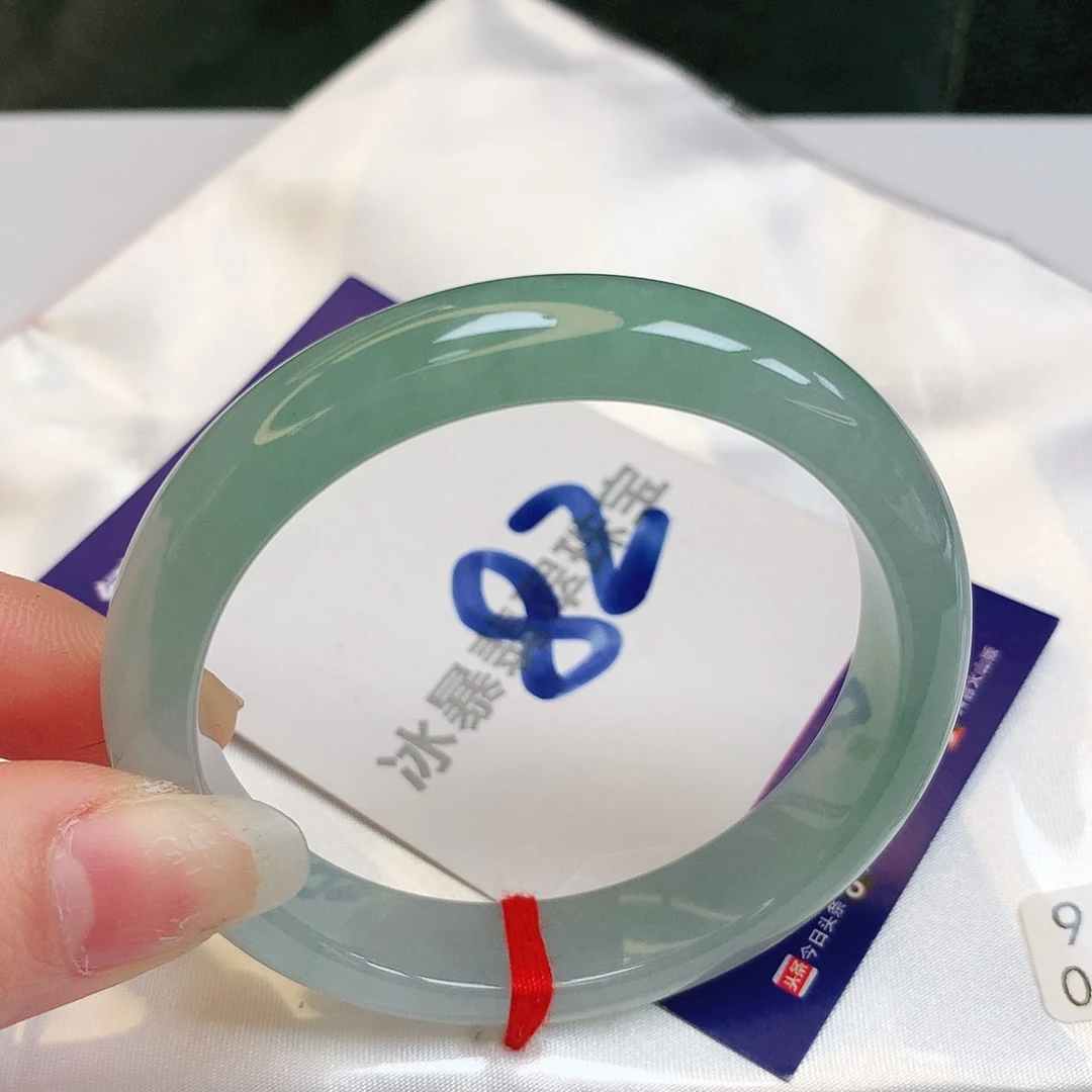 翡翠手镯未镶嵌缅甸天然a货翡翠