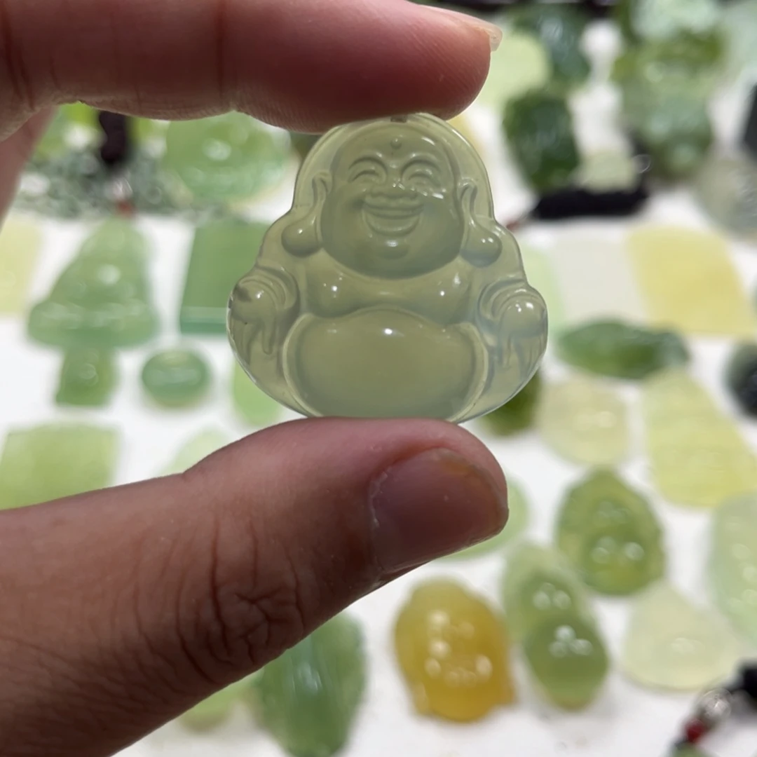 岫玉未镶嵌颈饰天然岫玉未镶嵌颈饰