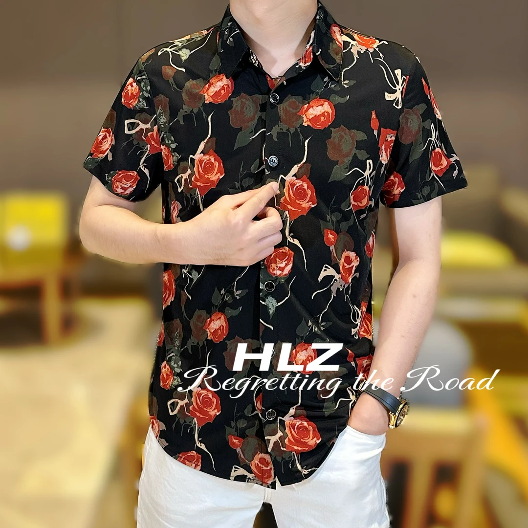 2025夏季新款男士时尚休闲薄款玫瑰图案纽扣款修身翻领短袖衬衫