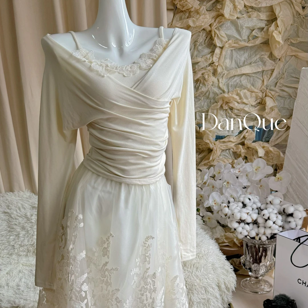 春季新款套装百搭花朵上衣时尚百搭半裙气质显瘦时尚套装纯欲法式